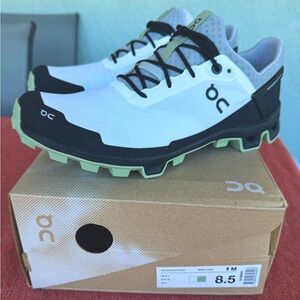 Cloudventure Peak Men’s On Shoes size 8.5 NEW